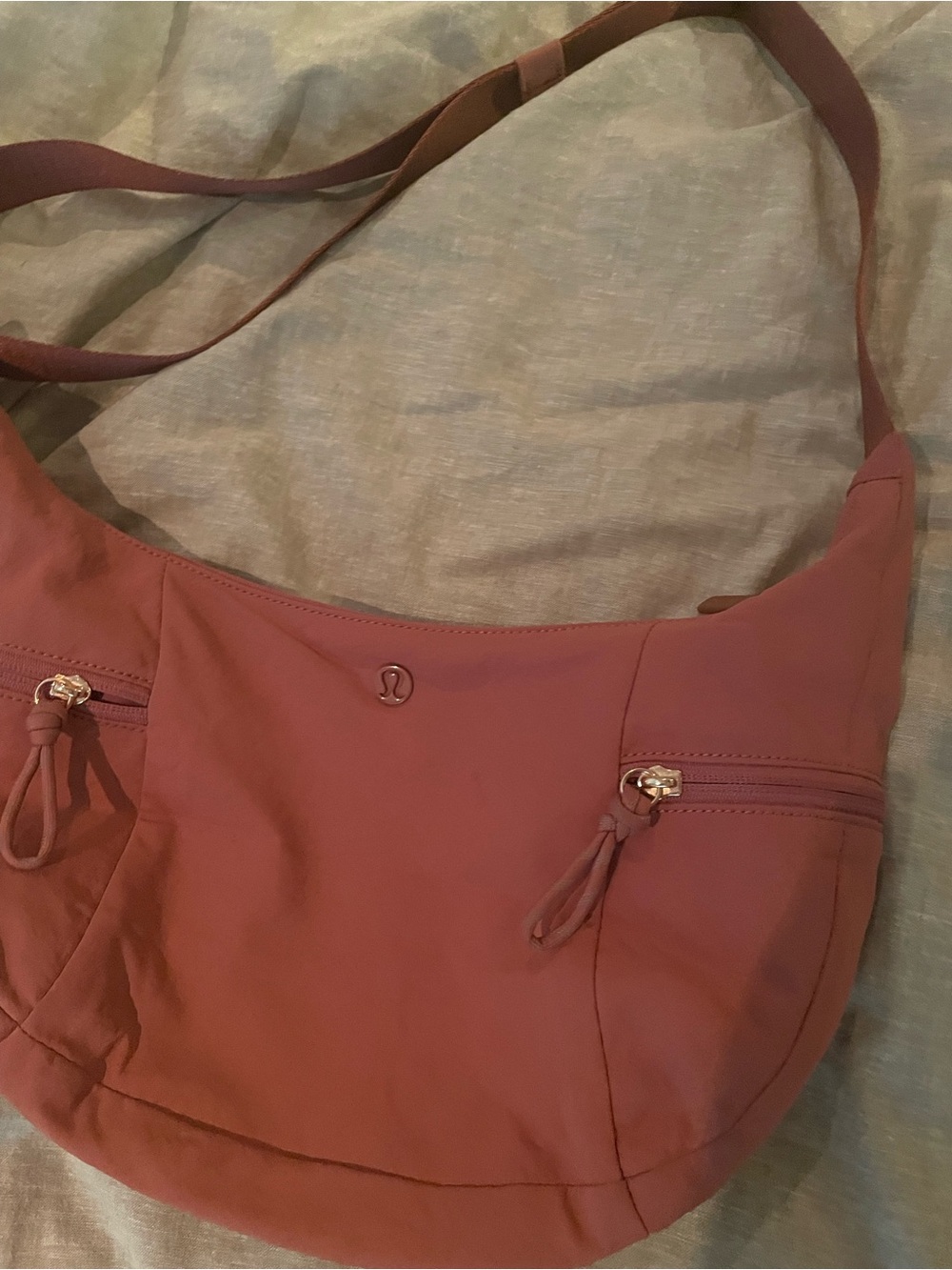 Lululemon Slouchy Sling Bag 6L Dusk - Picture 2 of 5